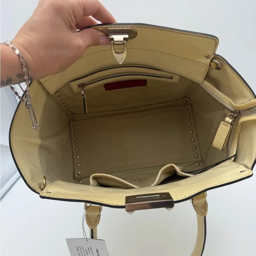 Valentino Garavani Rockstud Patent‎ Leather Satchel Cream – Authentic